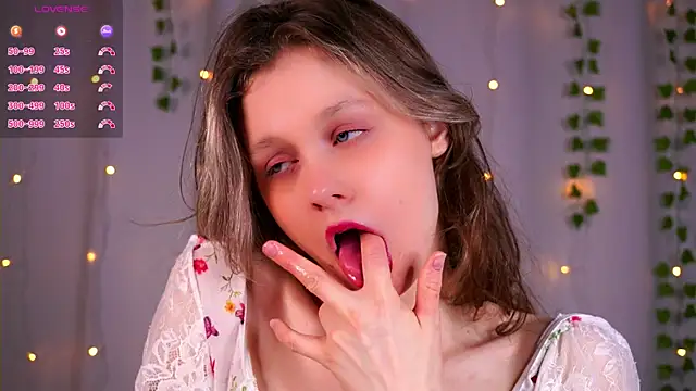 Tender_beauty: онлай н-секс-чат