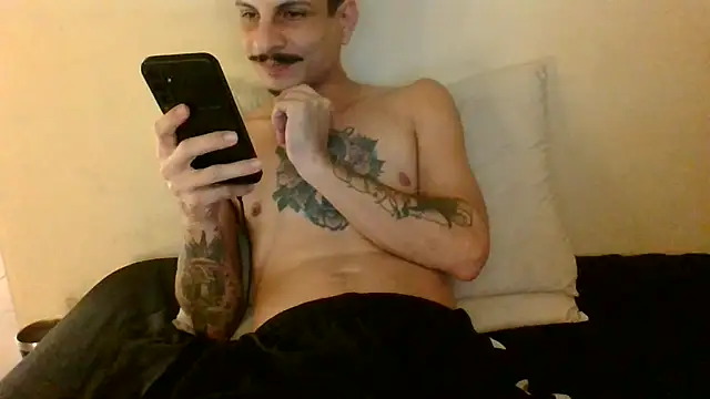 Chat +18 de Icepappi ao vivo