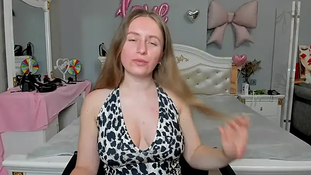 Marisha_Cute Chat XXX in diretta
