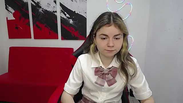 Živý XXX chat TinaRedly