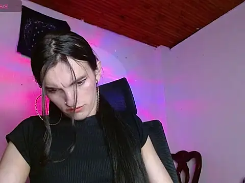 Scarlett_crastrawberry Chat XXX in diretta