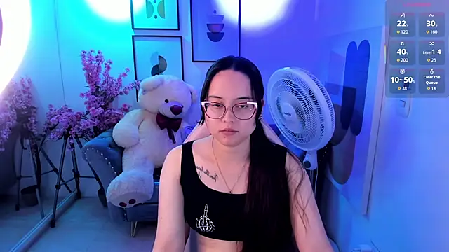 Shady_bug's Live XXX Chat