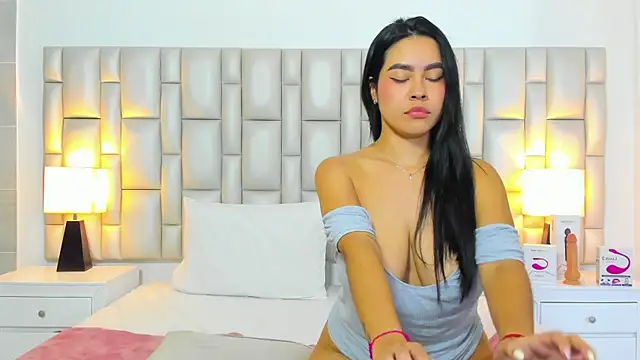 Chat XXX ao vivo de paola_katy_dicks