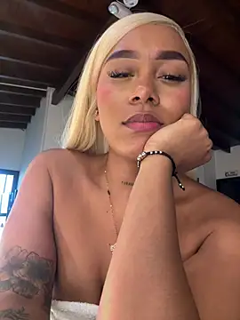YariRose Live XXX-Chat