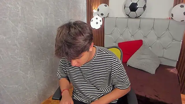 Thiago_Kozakn Webbikameraesitys