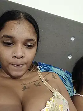 Pokazy przed kamerką – Indianqueen03