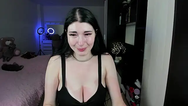 Chatroom XXX en direct de Snowdroppie____