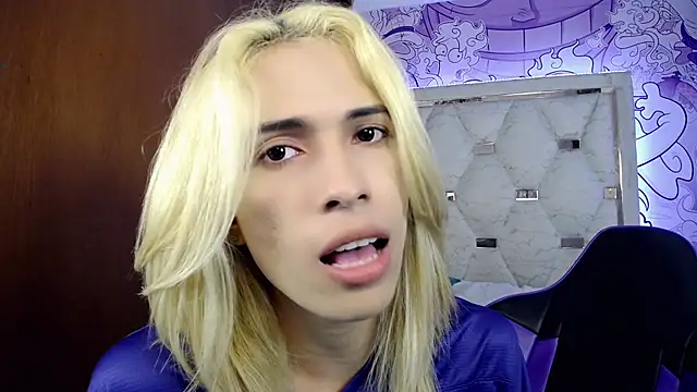 Larry_craft Live XXX Chat