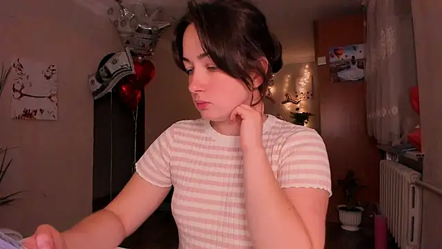cClandesTina live XXX chat