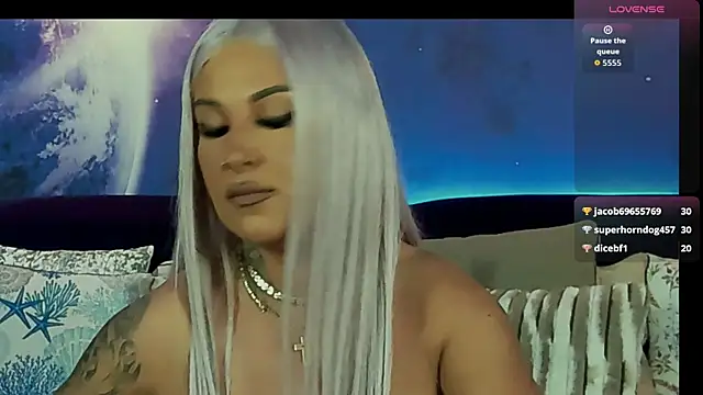Sierra_Quinn Adlı Modelin Canlı XXX Sohbeti