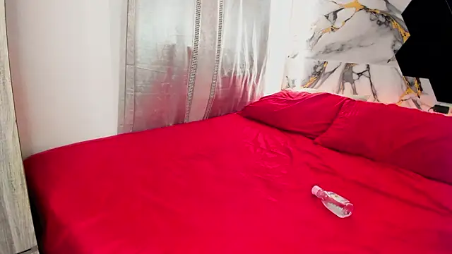 Goldendesirexx Chat XXX in diretta