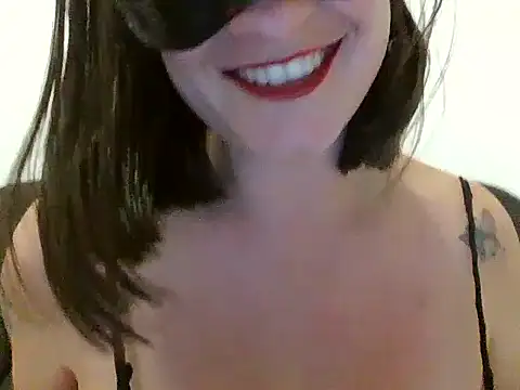 Chat +18 de CarlaCavalcante ao vivo