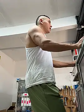 Paul22cm- XXX чат на живо