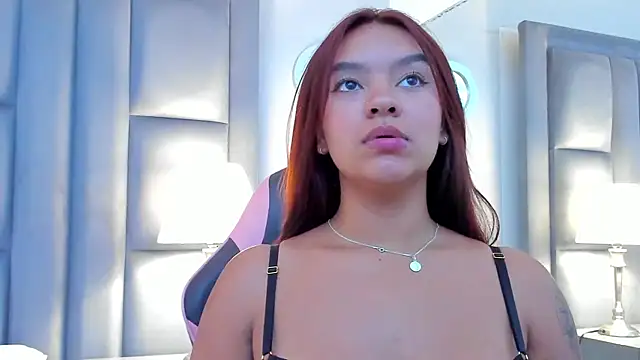 GabyMoreau 现场XXX聊天