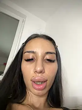 Czat XXX na żywo – BlueEyes_BB