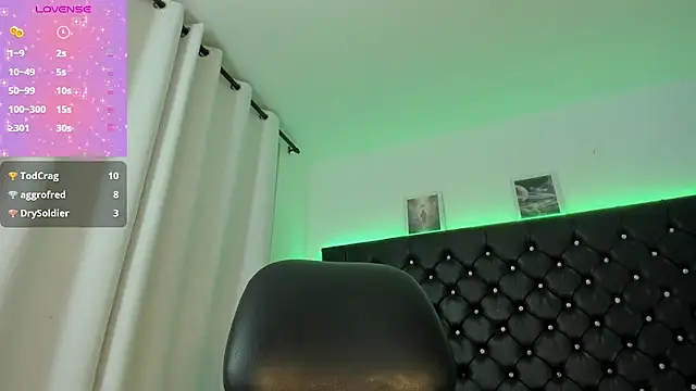 BellaRogen Live XXX chat
