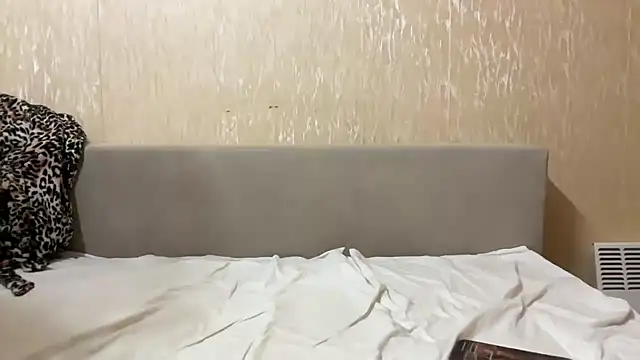 40000usd live XXX chat