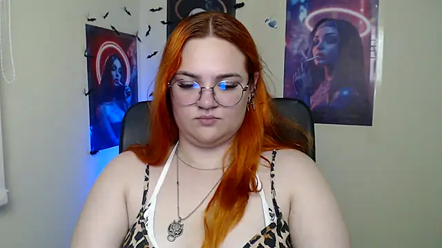 Chat +18 de RinaRiii ao vivo
