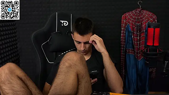 XXX chat uživo modela Hols_20