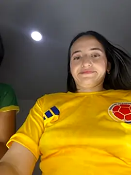 Naty_wet_17 – Naživo XXX chat