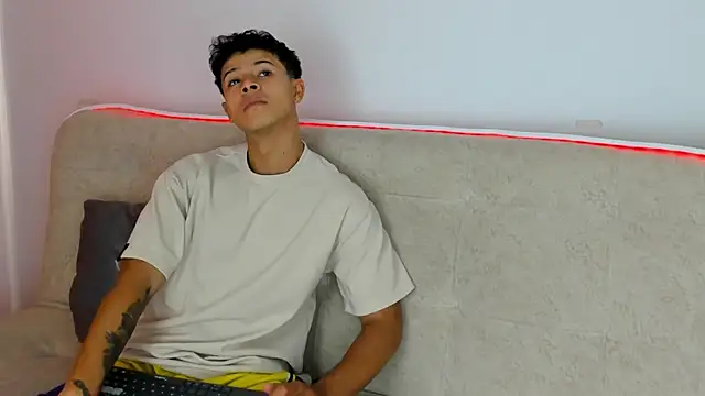 _Alex_Colton's Live XXX Chat