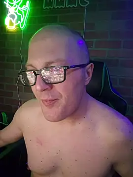 chronic_vibez's Webcam Show