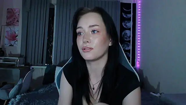 cutefrendlyuser Adlı Modelin Canlı XXX Sohbeti