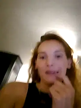 Онлайн чат XXX sweetsophie69