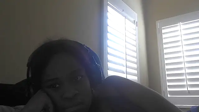 Marlowlovee's Webcam Show