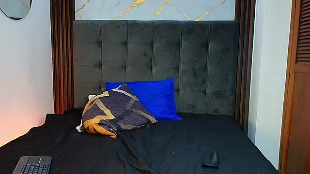JacobWolf__のライブXXXチャット