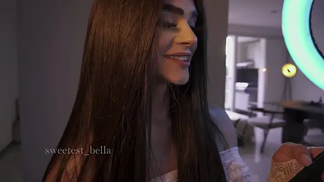 sweetest_bella 即時 XXX 聊天