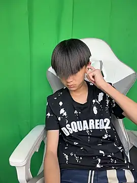 DD-101 live XXX chat