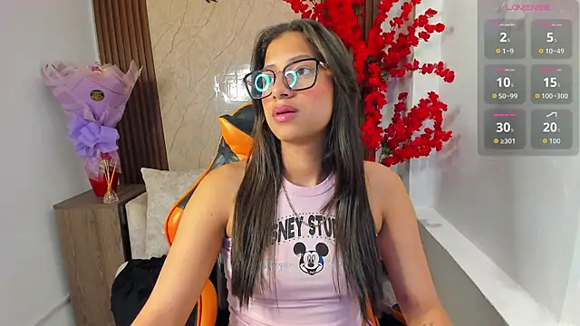 Atiena_'s Live XXX Chat