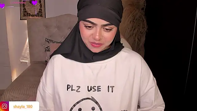 shayla_18's Live XXX Chat