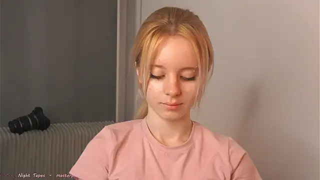 quake_123 Live XXX Chat