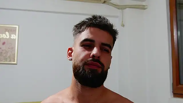 HairyRobxxx 라이브 XXX 채팅
