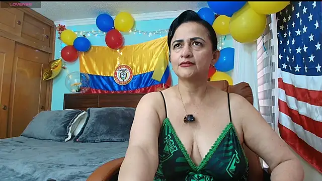 צ'אט XXX בשידור חי של ISABEEL_SOFIA01