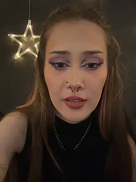 Онлайн чат XXX SashaMeow