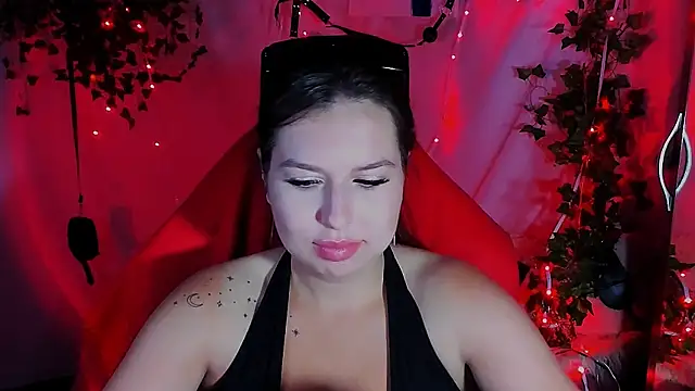 ChloeRicc Chat XXX live