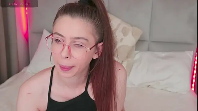 Chat +18 de Nikalettaa ao vivo