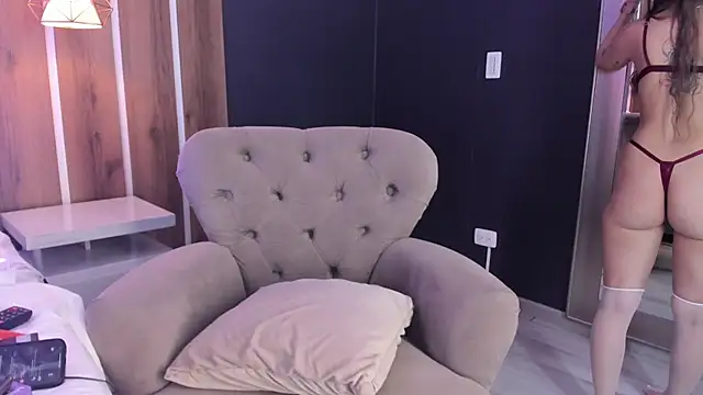 AmmyJones_ Chat XXX live