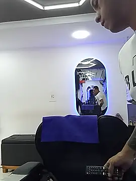 Chat +18 de Aron_jeez ao vivo