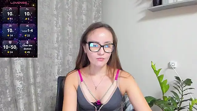 Diana_Taylor Live XXX-Chat