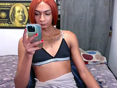 XXX chat uživo modela Alexxasexy