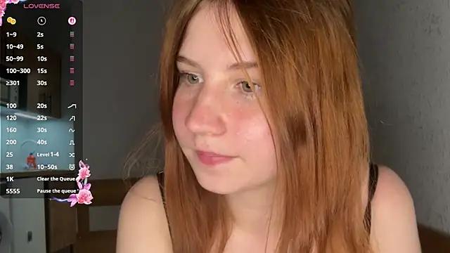 EmmaLovelyBB's Live XXX Chat