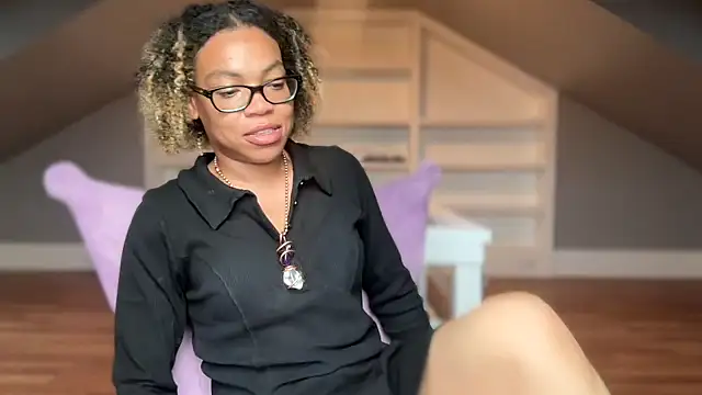zahrabliss' Live XXX Chat