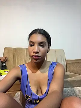 Chat XXX ao vivo de ginevere_20