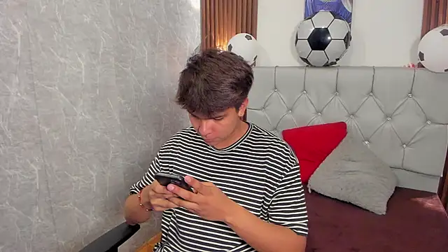 Thiago_Kozak Obrolan Langsung XXX