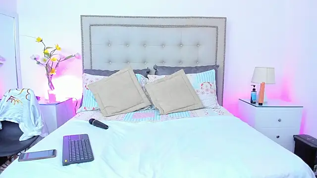 Chat XXX en directo de Paulynavera