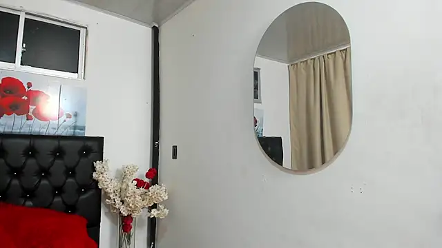 pinky_f00x Chat XXX live